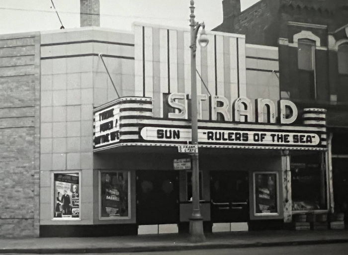 Strand Theatre - Strand Theatre - Caro Photo By Al Johnson 1939 